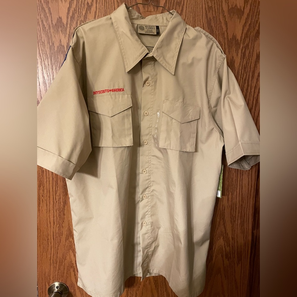 Boy Scouts of America - uniform short sleeve shirt - Adult Large, NWT